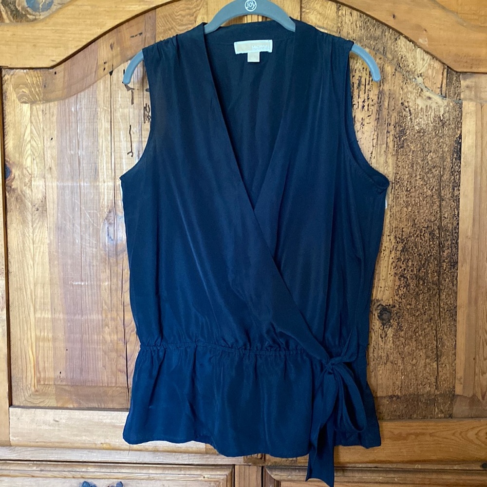 ❤️Michael Kors Cris Cross Bow Tie Peplum Top